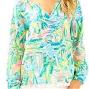 Lilly Pulitzer Litzy Sea Salt and Sun small tassel accent top.